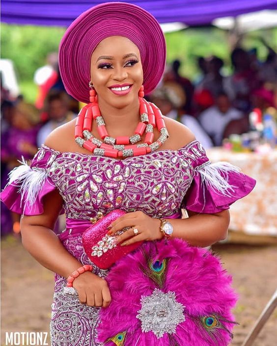 Aso ebi igbo lace