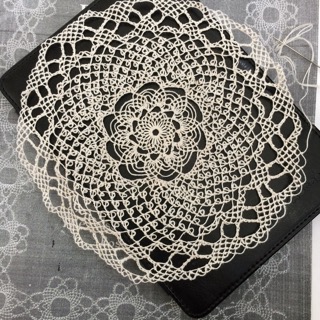 Tatting or Knotted Lace