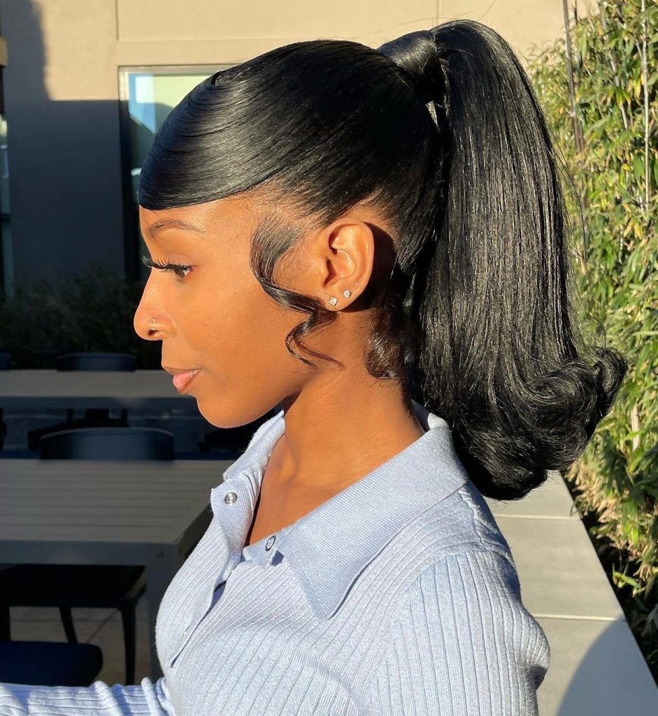 short ponytail black girl